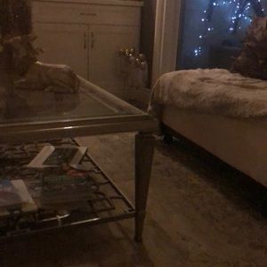 Meet your Posher, Ella